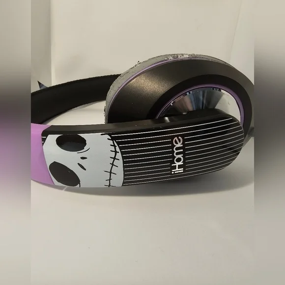 Disney iHome Over-the-Ear Headphones - Picture 10 of 10